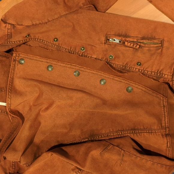 Free People collapsing twill raw edge jacket, size small, rust color - Picture 11 of 11